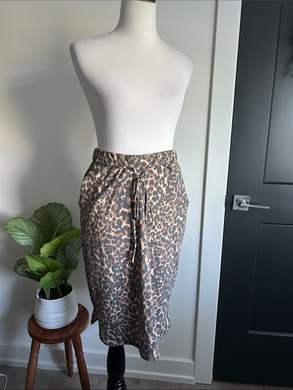 🐆 L Leopard Print Drawstring Midi Skirt - Brown with pockets